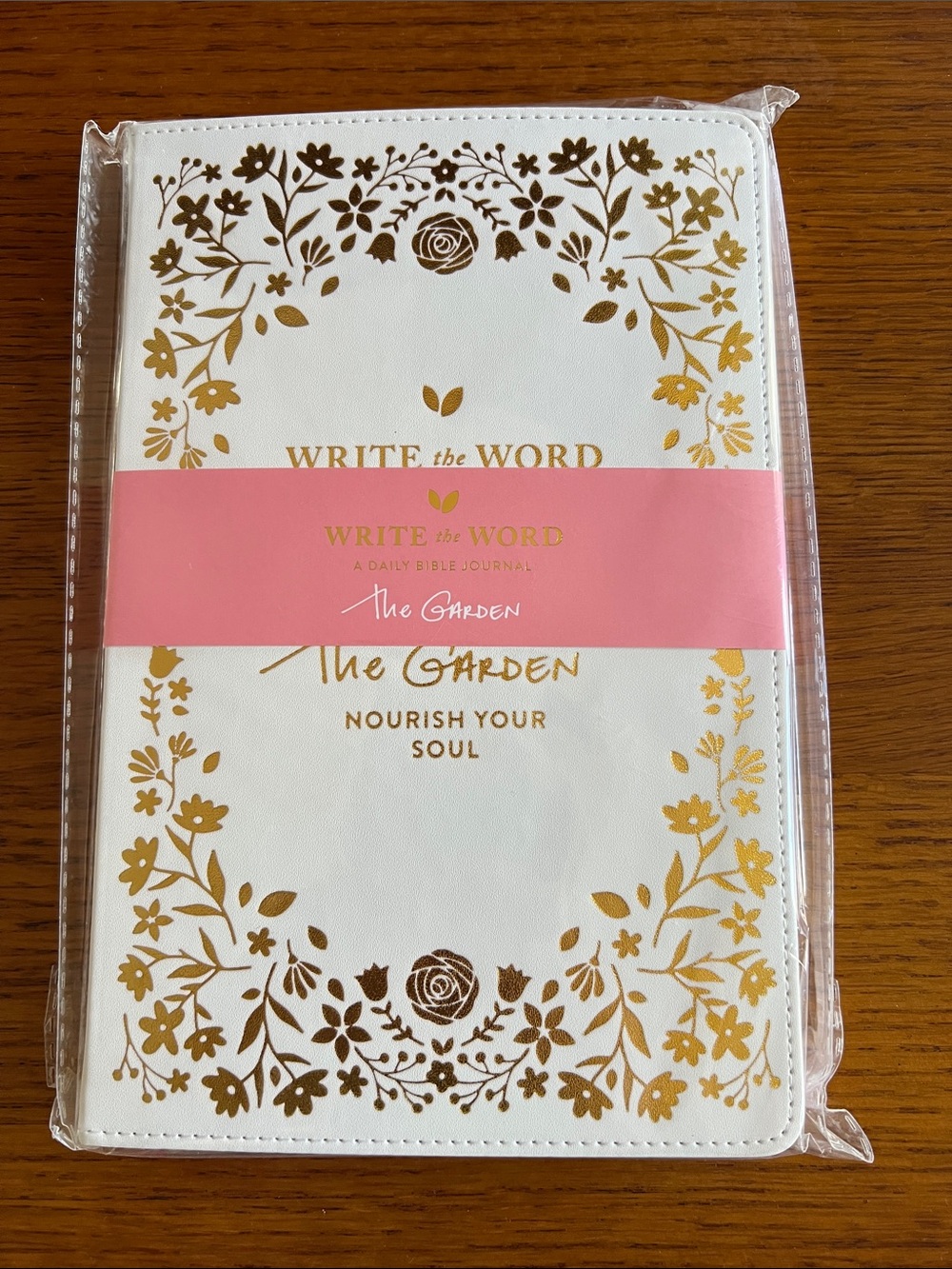 Write the Word Cultivate the Garden Daily Bible Journal